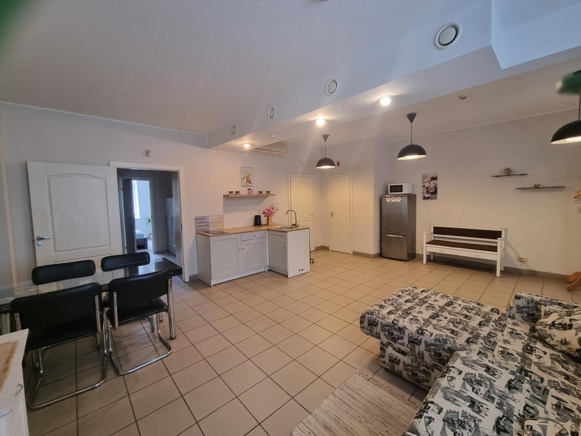 Camellia Studio Apartment & Parking Рига Екстер'єр фото