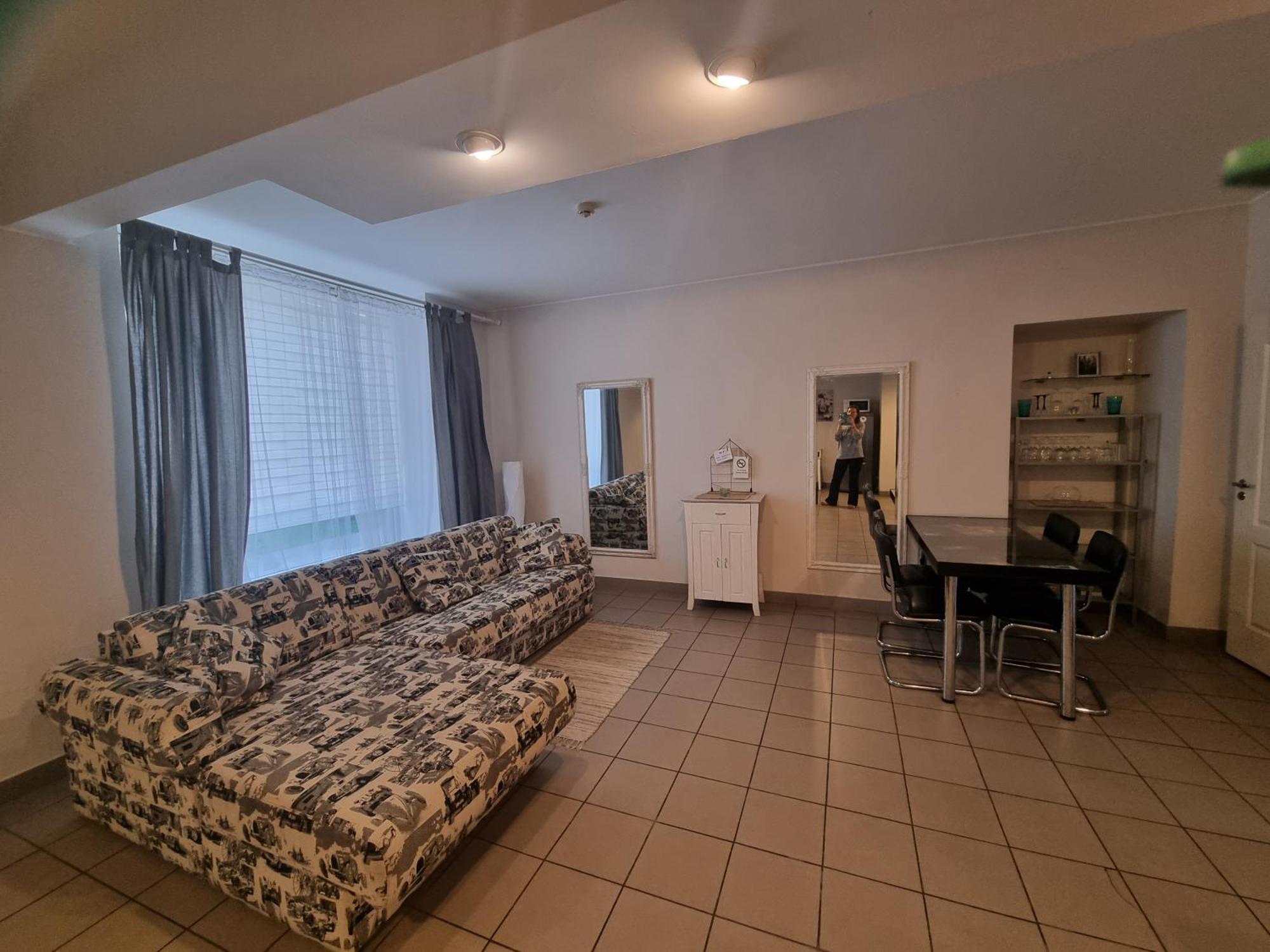 Camellia Studio Apartment & Parking Рига Екстер'єр фото